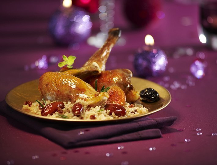 Recette cocotte de Pintade au miel et aux fruits secs - Maître CoQ