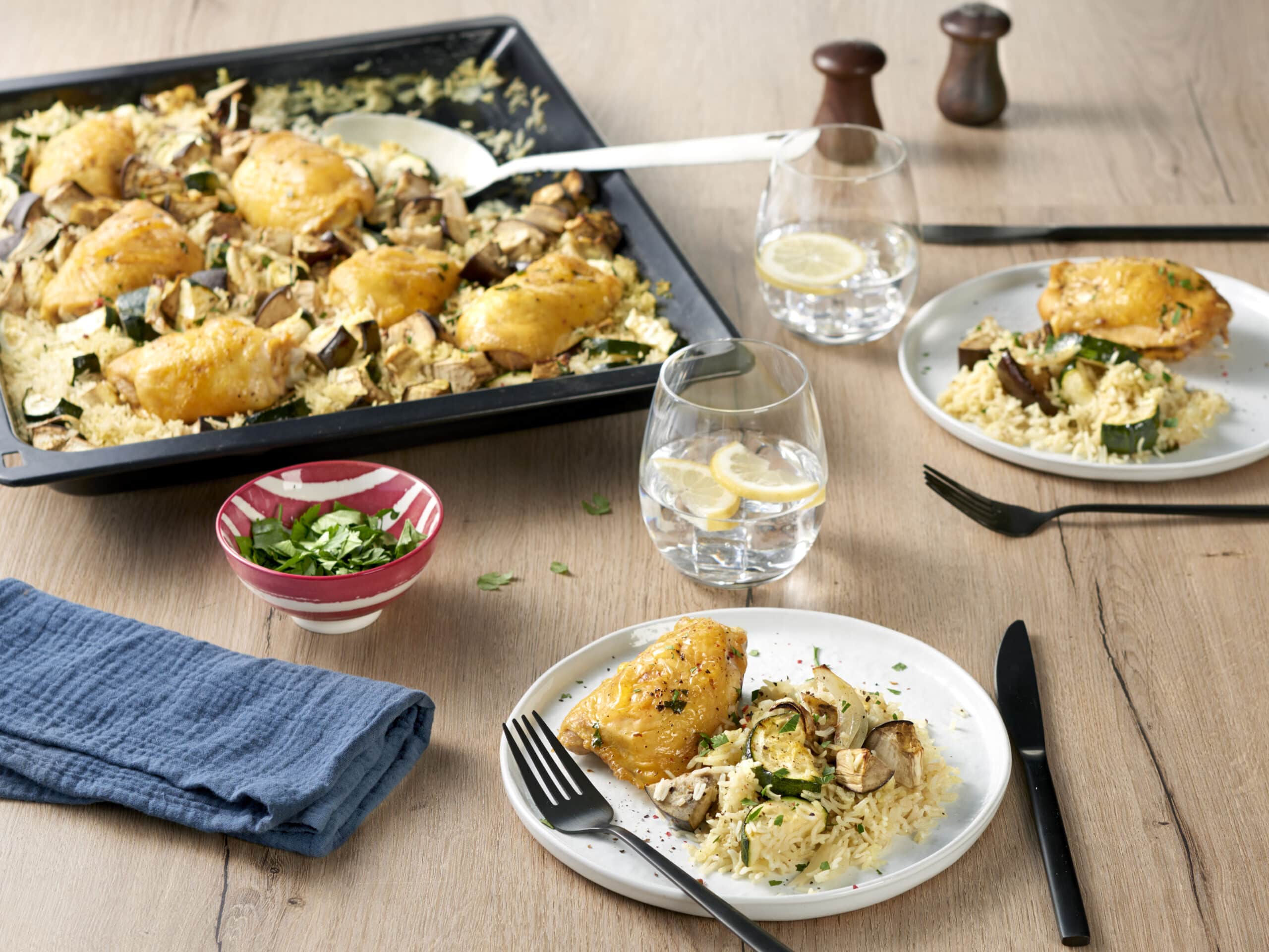 Colombo de poulet et légumes au four