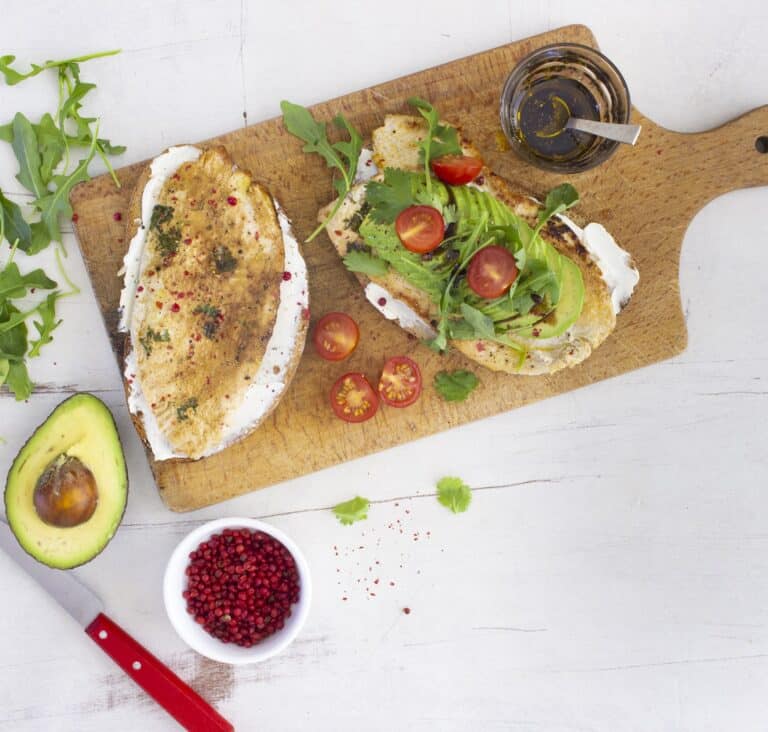 Tartine-avocat-dinde