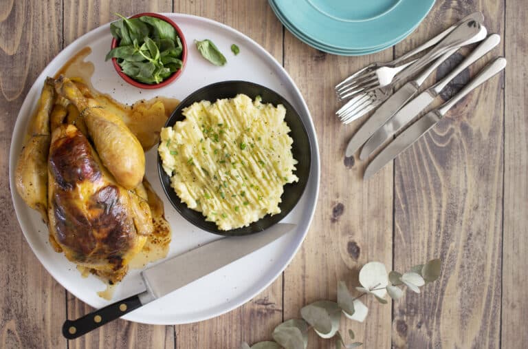 poulet-entier-écrasé-de-pommes-de-terre